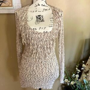 BKE womens sweater size XS tan and cream